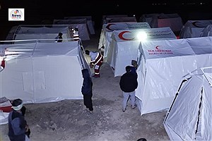 امدادرسانی هلال‌احمر به مناطق زلزله‌زده فارس/ اسکان بیش از ۴۵۰ نفر در اردوگاه‌های اضطراری
