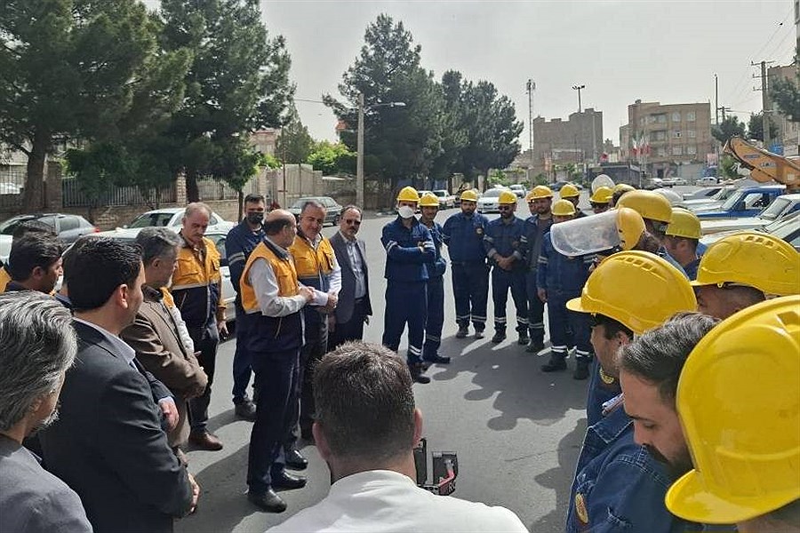 اجرای مانور عملیاتی طرح مهتاب در شهریار؛ کشف ۲۰ دستگاه ماینر غیرمجاز و ثبت ۳۰۹ درخواست انشعاب